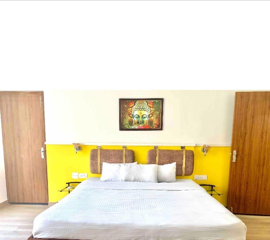 Luxury Aloha Majestic Apartments Rishikesh Exterior photo