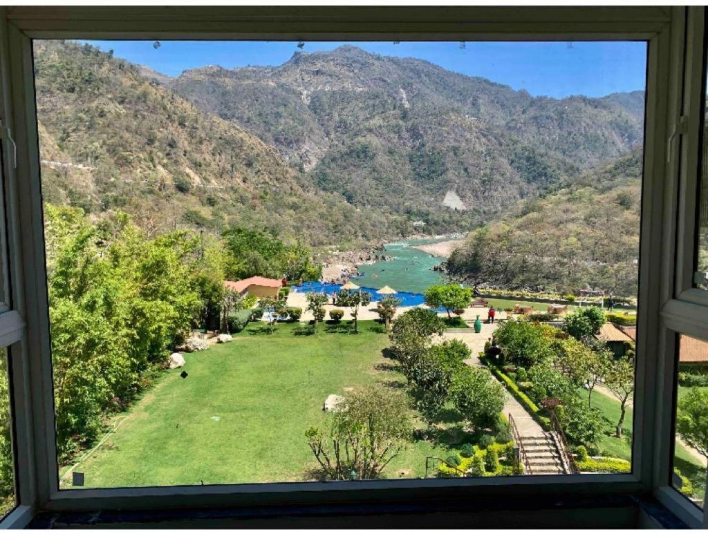 Luxury Aloha Majestic Apartments Rishikesh Exterior photo