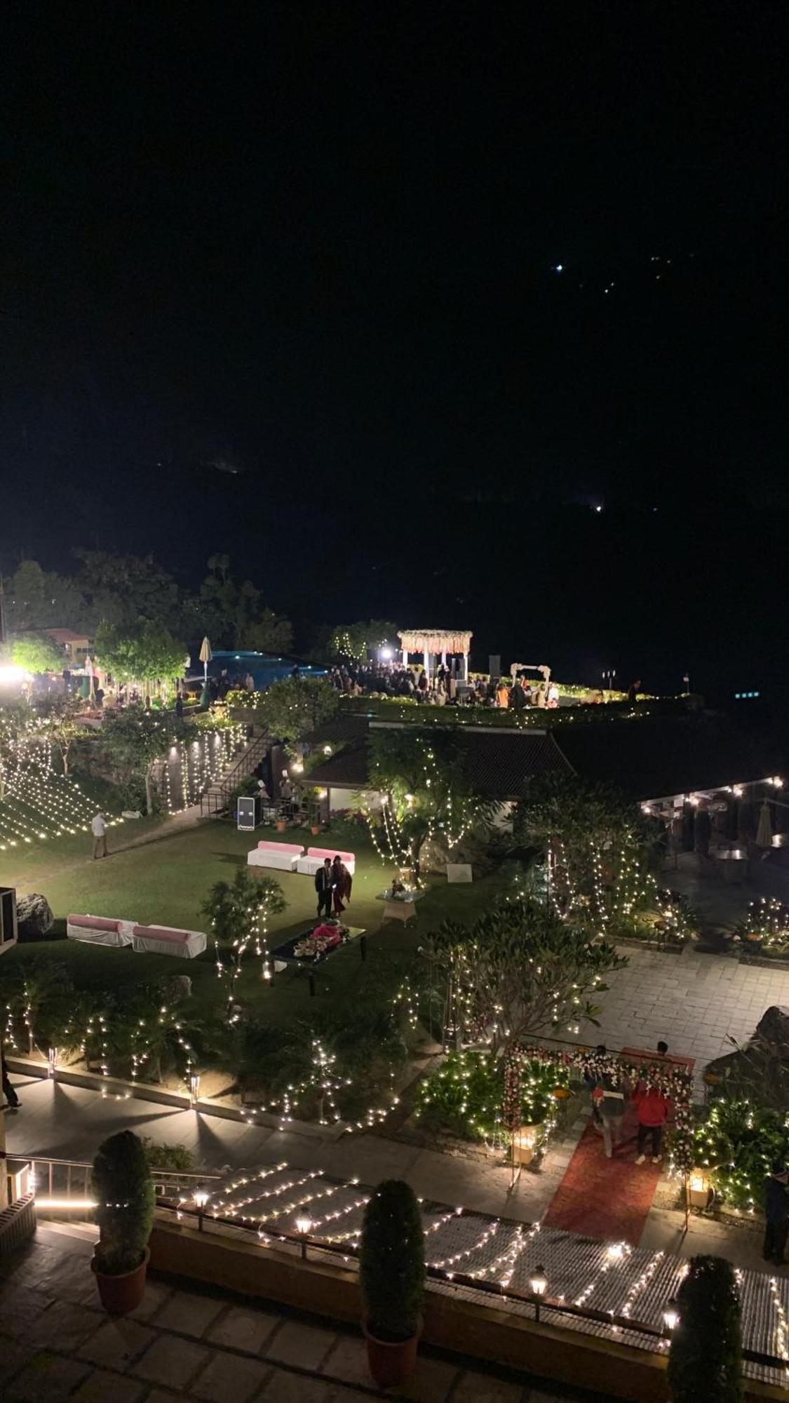 Luxury Aloha Majestic Apartments Rishikesh Exterior photo