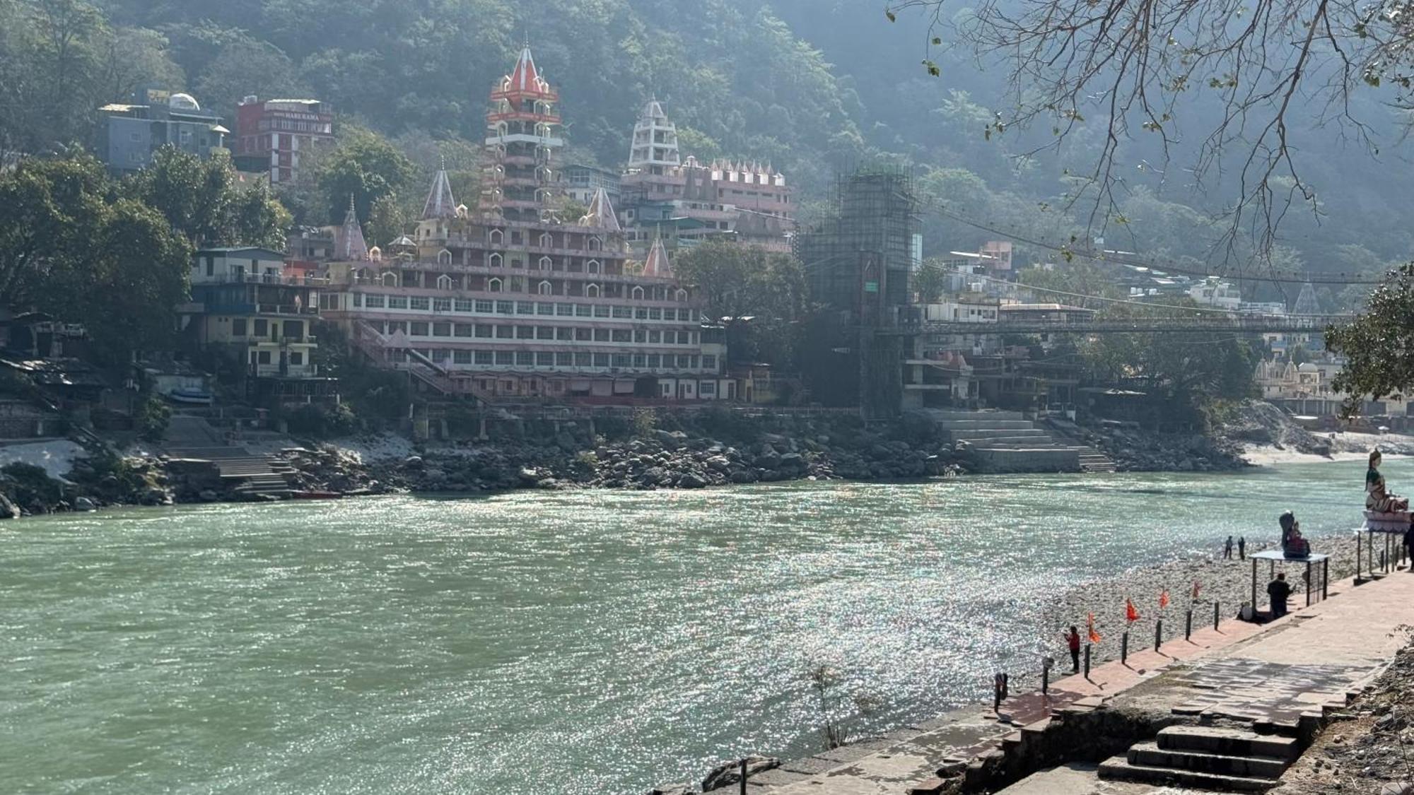 Luxury Aloha Majestic Apartments Rishikesh Exterior photo